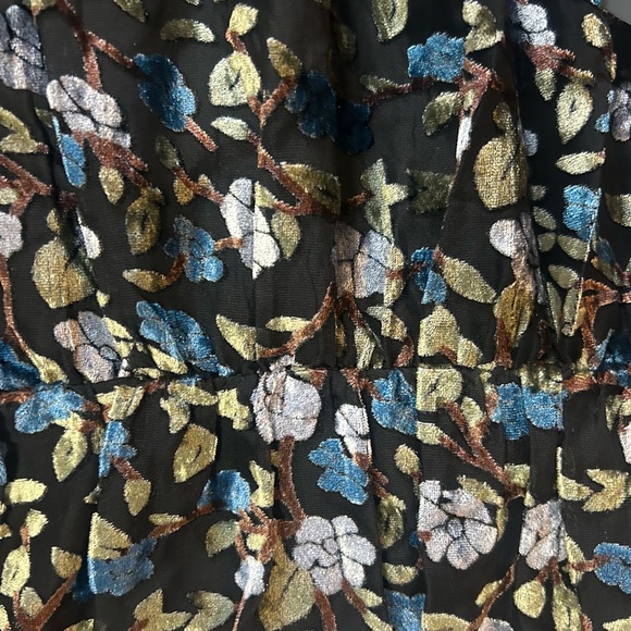 ModCloth Dramatic Depts Velvet Lined Elastic Waist Mock Wrap Dress NWT Medium - Picture 8 of 10